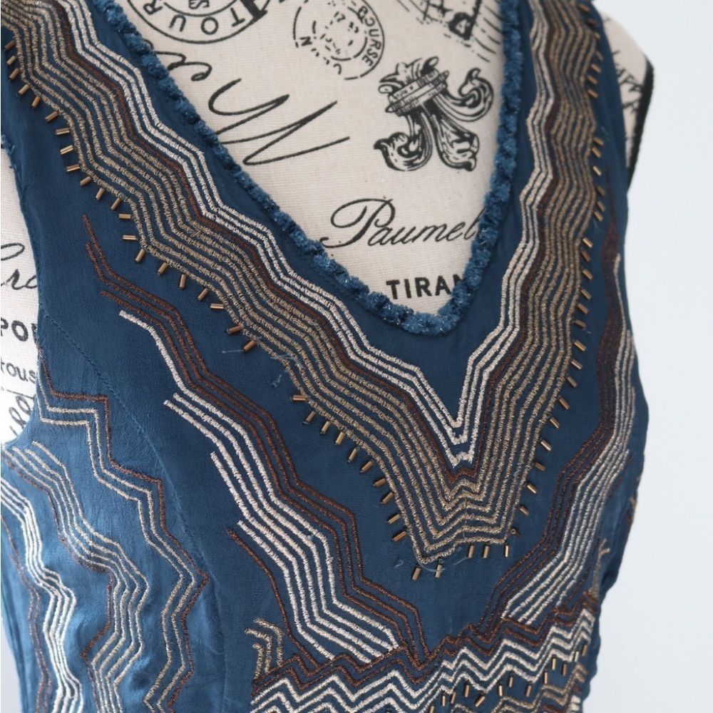 Anthropologie Meadow Rue Embroidered Beaded Chevron Dress blue size 0 - Picture 7 of 11